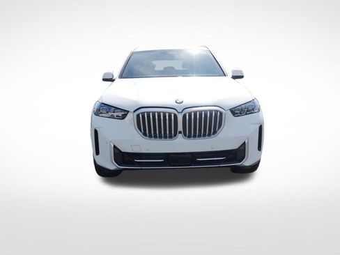 Used 2026 BMW X5 xDrive40i w/ Premium Package AWD/4WD image 8