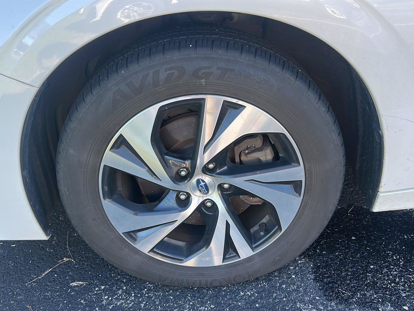 Used 2024 Subaru Legacy Premium AWD/4WD image 2
