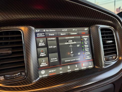 Used 2020 Dodge Charger SRT Hellcat w/ Carbon/Suede Interior Package image 30