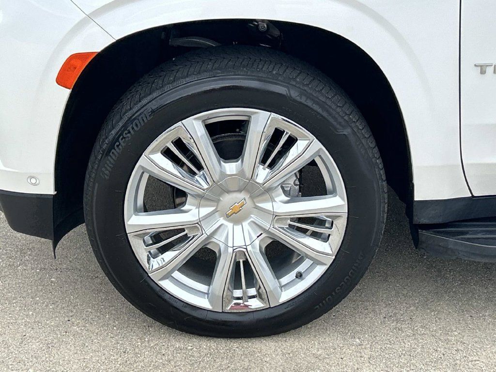 Certified 2023 Chevrolet Tahoe High Country w/ Advanced Technology Package RWD image 7