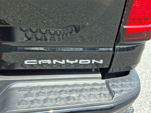 Used 2023 GMC Canyon Denali AWD/4WD image 36