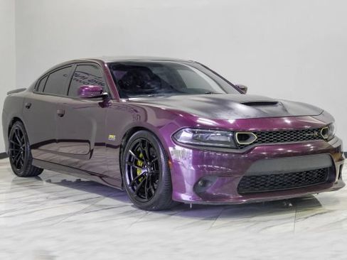 Used 2020 Dodge Charger Scat Pack w/ Dynamics Package RWD image 10