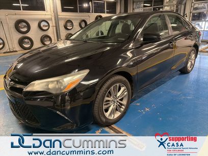 Used 2017 Toyota Camry SE