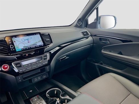 New 2026 Honda Ridgeline Black Edition image 25