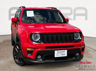 Used 2022 Jeep Renegade Latitude AWD/4WD video 1