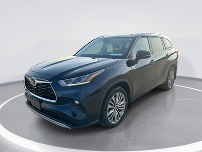 Used 2021 Toyota Highlander Platinum