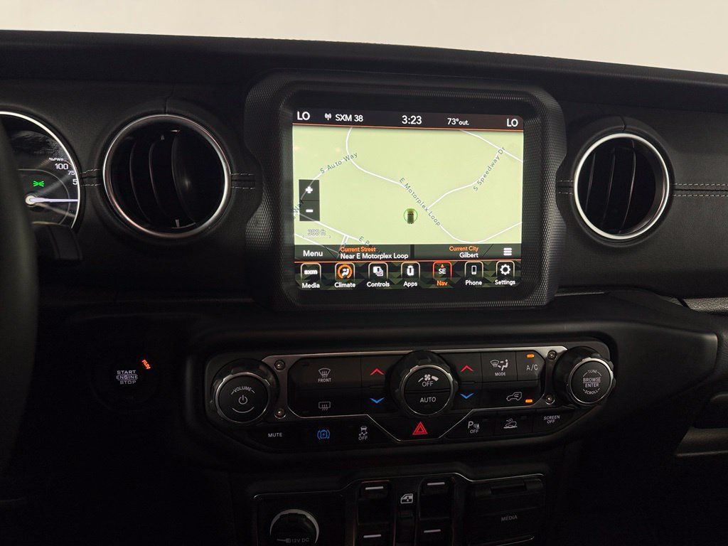 Used 2023 Jeep Wrangler Unlimited Sahara w/ Safety Group AWD/4WD image 17