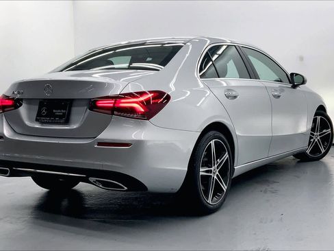 Certified 2021 Mercedes-Benz A 220 image 4