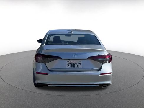 Used 2025 Honda Civic Sport image 14