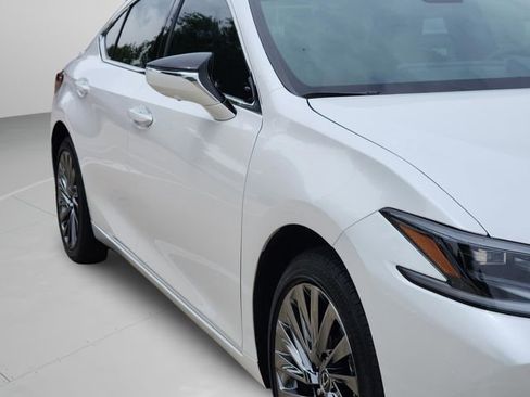 Certified 2025 Lexus ES 300h Ultra Luxury w/ Accessory Package (Z2) FWD image 39