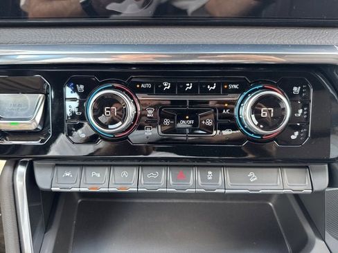 New 2026 GMC Sierra 1500 Denali w/ Denali Reserve Package image 25