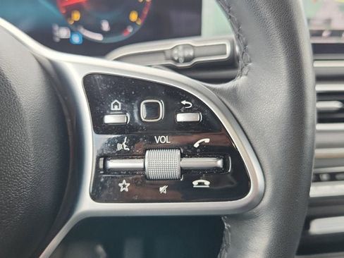 Used 2022 Mercedes-Benz GLE 350 4MATIC image 21