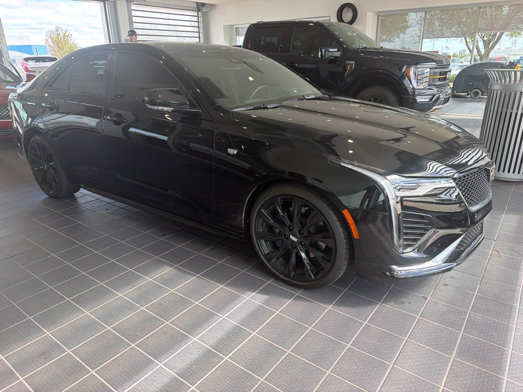 Used 2024 Cadillac CT4 Sport RWD image 4