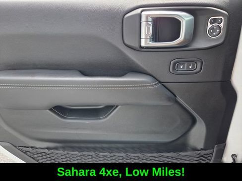 Used 2022 Jeep Wrangler Unlimited Sahara w/ Safety Group AWD/4WD image 20