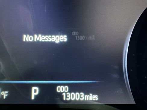 Used 2025 Toyota Sienna LE image 25