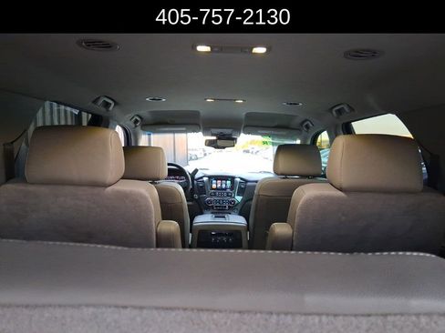 Used 2018 Chevrolet Tahoe LT w/ LT Signature Package image 12