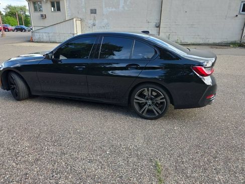 Used 2023 BMW 330i xDrive Sedan w/ Premium Package AWD/4WD image 9