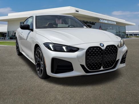 New 2026 BMW 430i Coupe w/ M Sport Package RWD image 2