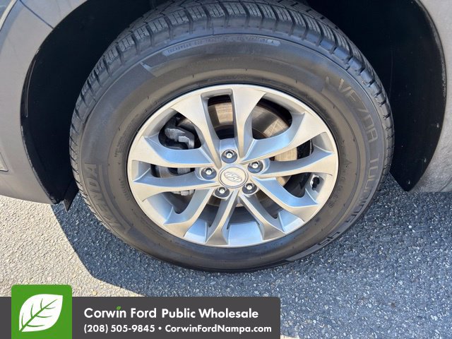 Used 2020 Hyundai Santa Fe SEL AWD/4WD image 9