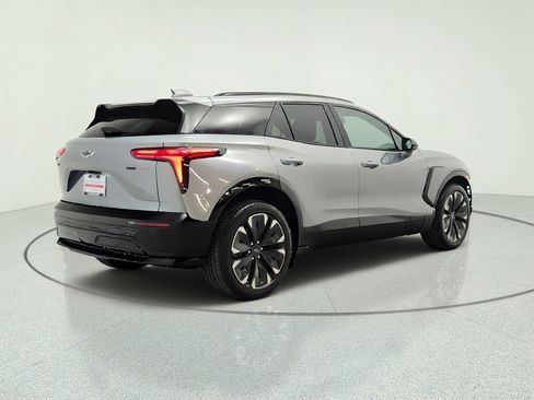 Used 2024 Chevrolet Blazer EV RS AWD/4WD image 5