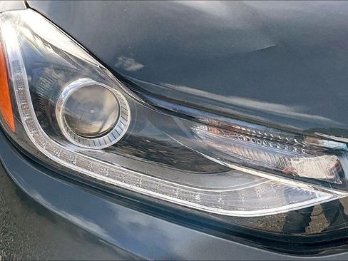 Used 2020 Chevrolet Trax Premier image 27