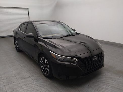 Used 2024 Nissan Sentra SV w/ SV Premium Package FWD image 13