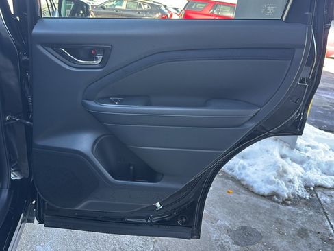 Used 2025 Subaru Forester Limited w/ Popular Package image 23