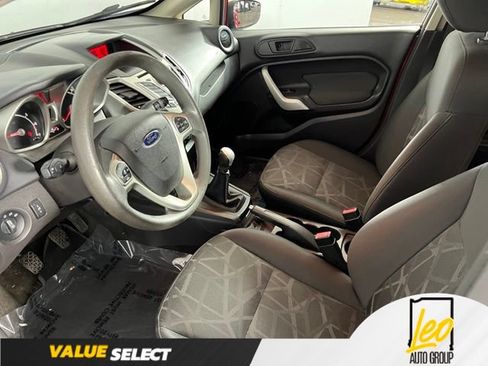 Used 2011 Ford Fiesta SE w/ 203A Rapid Spec Order Code FWD image 11