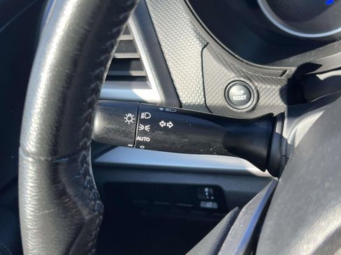 Used 2019 Subaru Forester Premium w/ All-Weather Package image 21