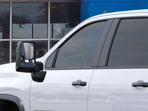 New 2026 Chevrolet Silverado 2500 ZR2 image 38