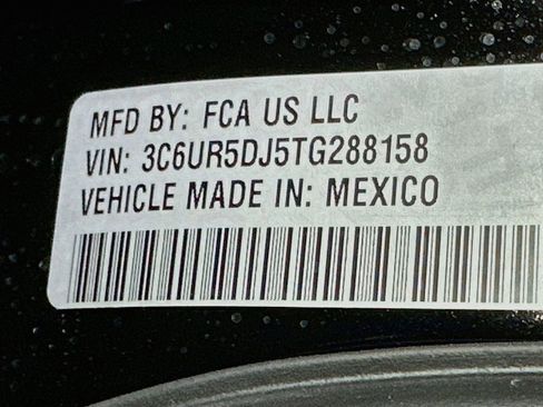 New 2026 RAM 2500 Big Horn AWD/4WD image 17