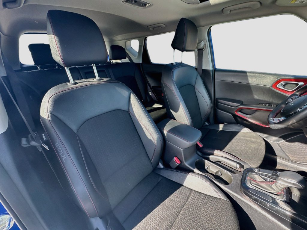 Certified 2023 Kia Soul GT-Line FWD image 31