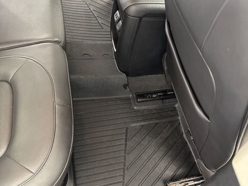 Used 2020 Chevrolet Colorado ZR2 image 33