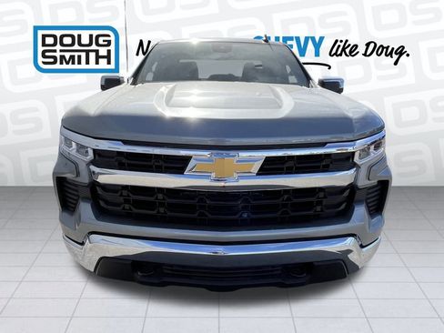 New 2026 Chevrolet Silverado 1500 LT image 2