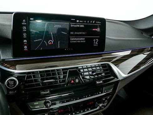 Used 2021 BMW M550i xDrive w/ Executive Package image 13