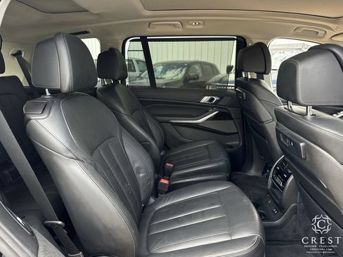 Used 2020 BMW X7 xDrive40i w/ Premium Package AWD/4WD image 33