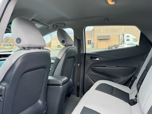 Used 2020 Chevrolet Bolt LT image 26