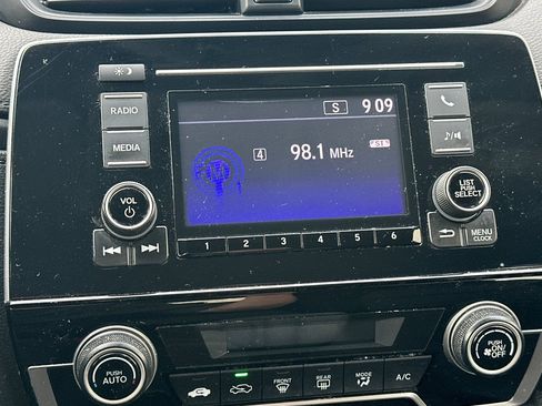 Used 2020 Honda CR-V LX image 23