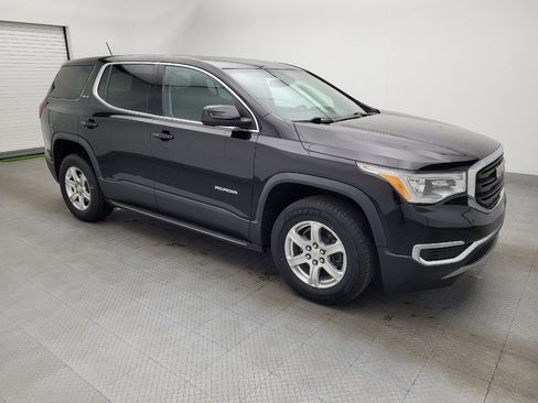Used 2017 GMC Acadia SLE AWD/4WD image 11