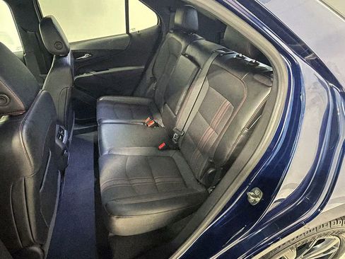 Used 2022 Chevrolet Equinox RS w/ Infotainment Package image 24