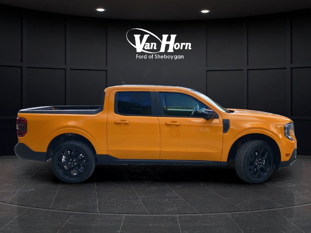Used 2026 Ford Maverick Lariat w/ Black Appearance Package AWD/4WD image 8