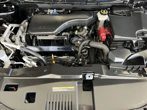 Used 2021 Nissan Rogue Sport SV FWD image 22
