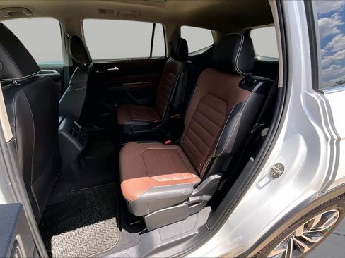 Used 2021 Volkswagen Atlas SEL Premium AWD/4WD image 18