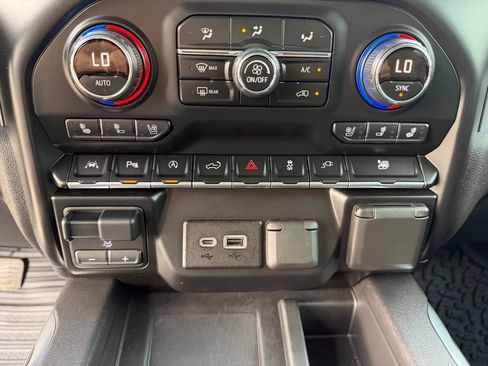 Used 2019 Chevrolet Silverado 1500 LTZ w/ LTZ Plus Package AWD/4WD image 22