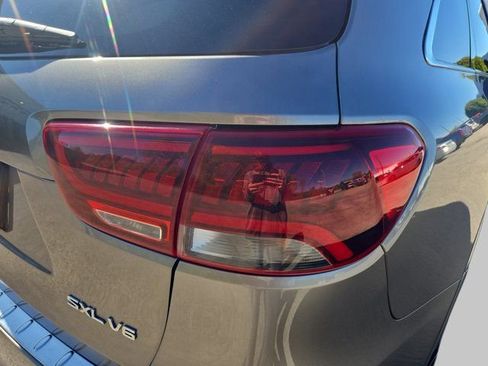 Used 2019 Kia Sorento SX w/ Limited image 39