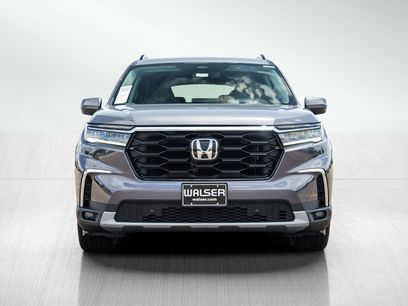 New 2025 Honda Pilot Touring
