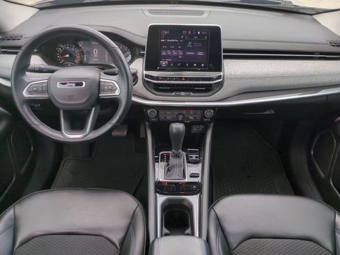 Used 2022 Jeep Compass Latitude w/ Convenience Group AWD/4WD image 17