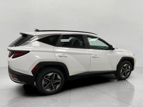 New 2026 Hyundai Tucson SEL image 2