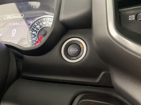 Used 2021 RAM 1500 Big Horn AWD/4WD image 26