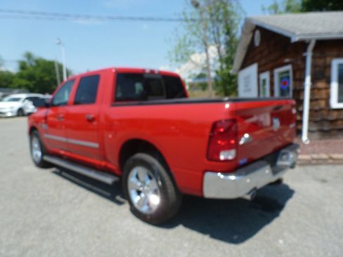 Used 2016 RAM 1500 Big Horn AWD/4WD image 14